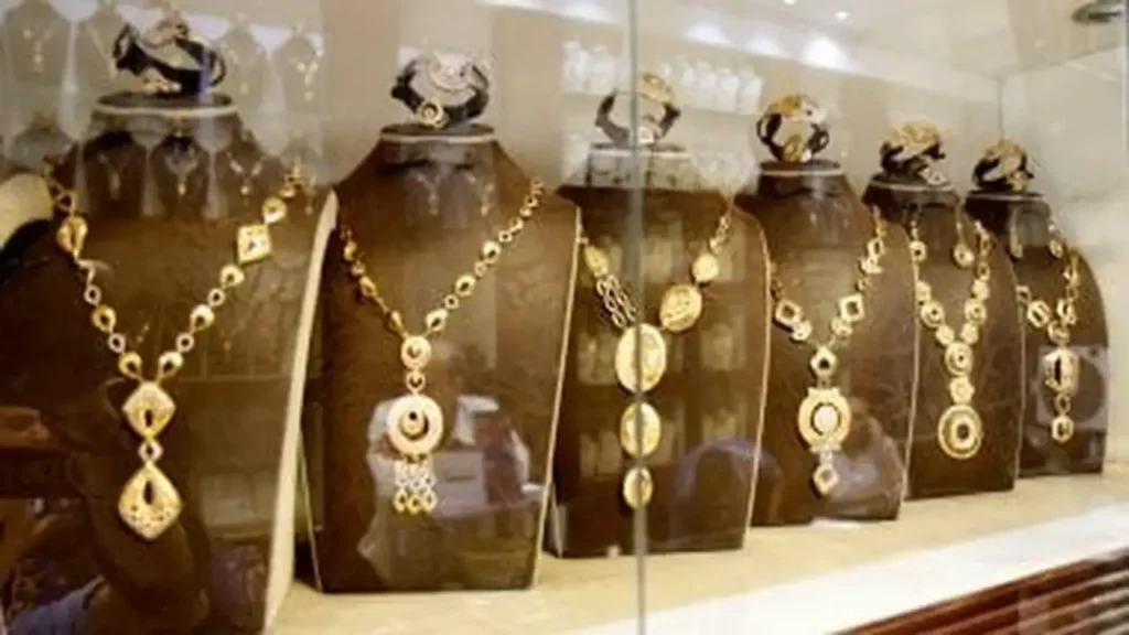 ترقب في الصاغة.. أسعار الذهب بمصر تنتظر قرار الفيدرالي الأمريكي بشأن الفائدة